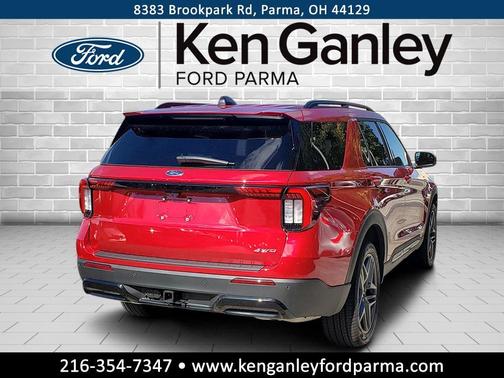 2025 Ford Explorer ST-Line