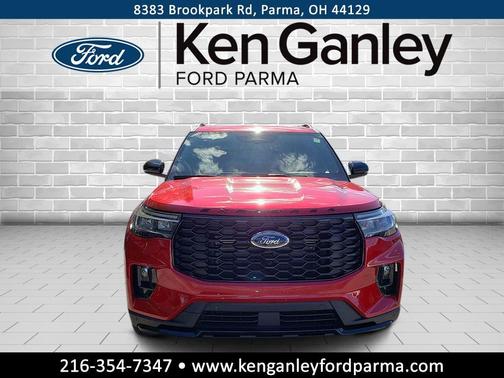 2025 Ford Explorer ST-Line