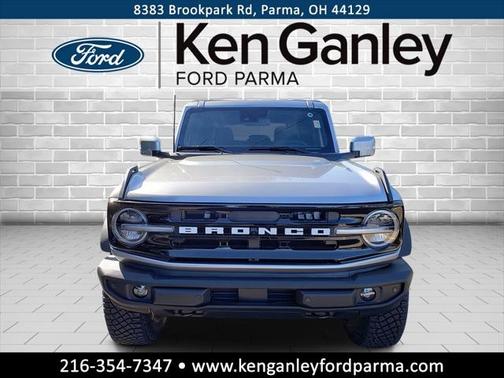 2024 Ford Bronco Outer Banks