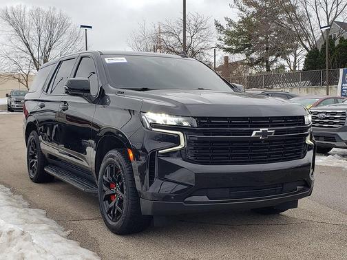 2023 Chevrolet Tahoe 4WD RST