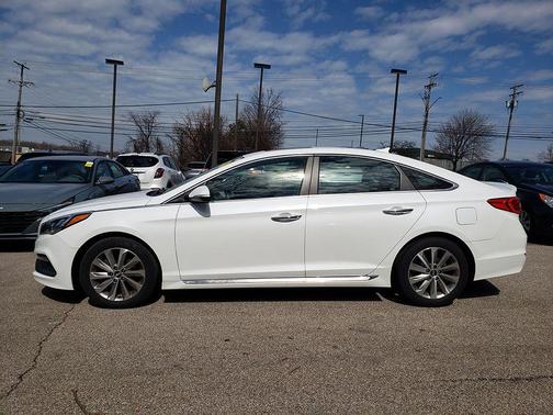 2017 Hyundai SONATA Sport