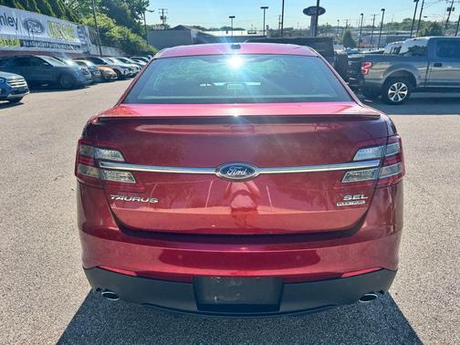 RUBY RED METALLIC TC 2013 Ford Taurus SEL