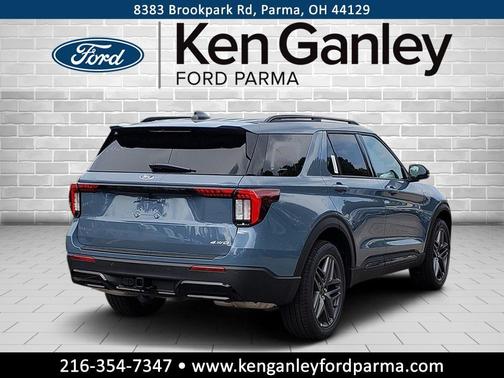 2025 Ford Explorer ST-Line