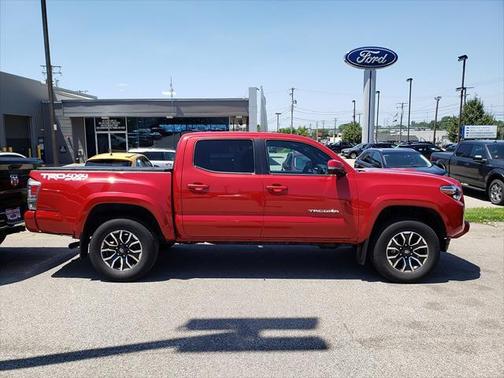 2023 Toyota Tacoma TRD Sport