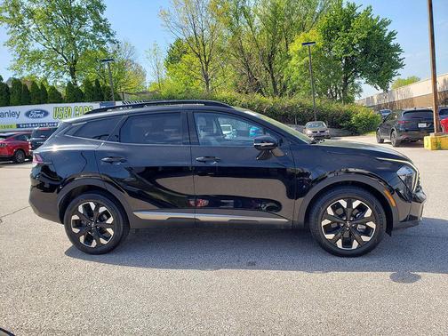 Ebony Black 2023 Kia Sportage X-Line