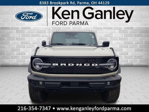 DESERT SAND 2026 Ford Bronco Outer Banks