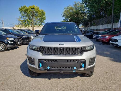 2023 Jeep Grand Cherokee 4xe Trailhawk