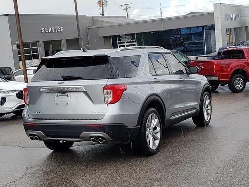 2022 Ford Explorer Platinum