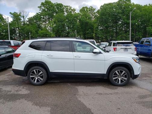 2022 Volkswagen Atlas 2.0T SE