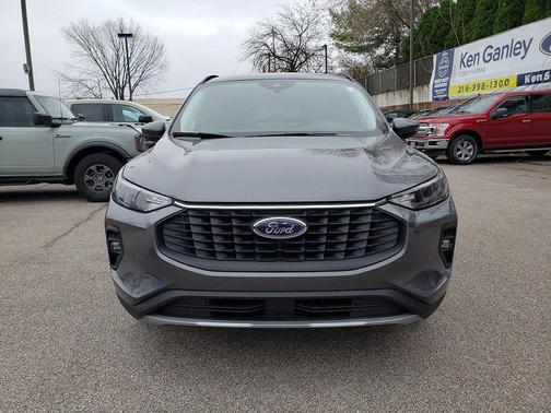 2025 Ford Escape PHEV Base