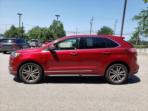 2019 Ford Edge Titanium