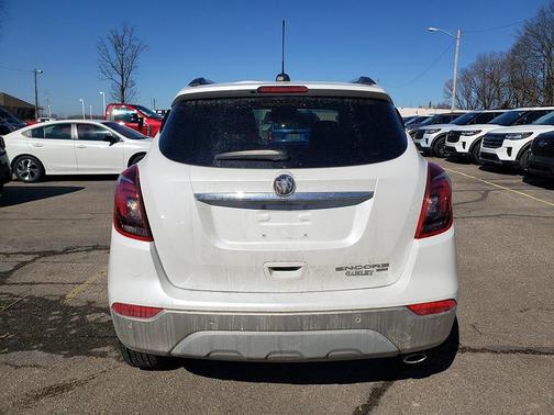2019 Buick Encore Essence