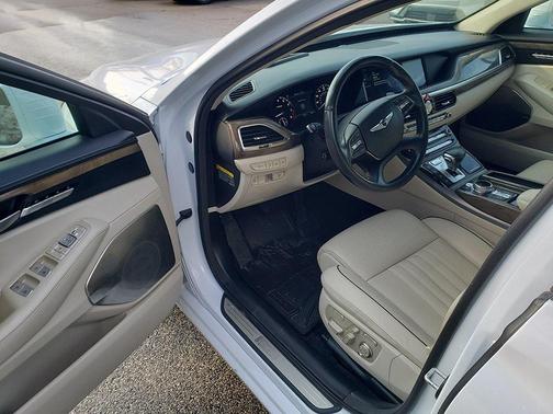 2019 Genesis G90 Premium