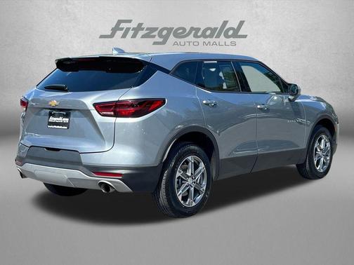 Sterling Gray Metallic 2025 Chevrolet Blazer 2LT