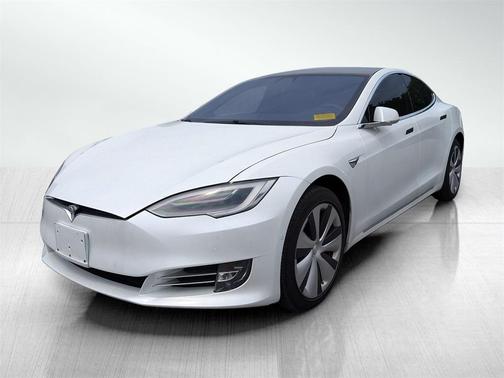 2020 Tesla Model S Long Range Plus