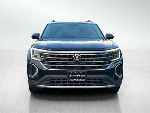 2024 Volkswagen Atlas 2.0T SE w/Technology 4MOTION