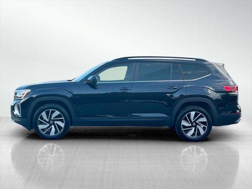 2024 Volkswagen Atlas 2.0T SE w/Technology 4MOTION