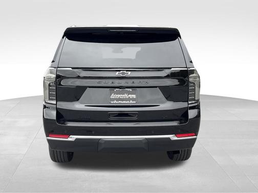 2025 Chevrolet Suburban LT