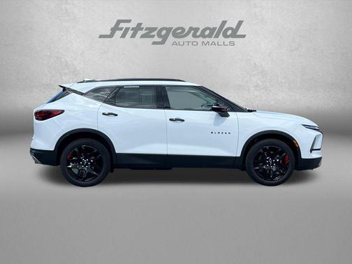 Summit White 2024 Chevrolet Blazer 3LT