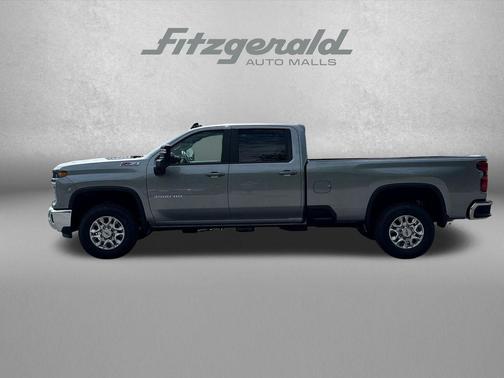 Sterling Gray Metallic 2026 Chevrolet Silverado 3500 LT