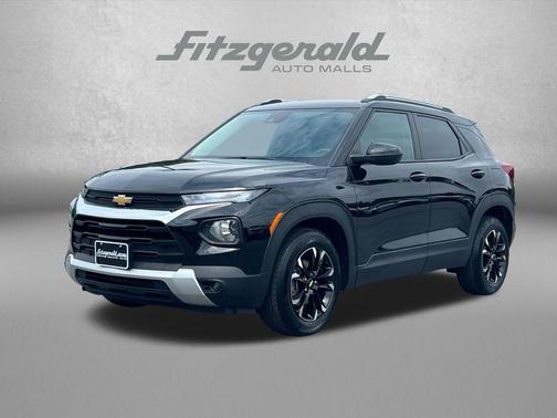 Mosaic Black Metallic 2022 Chevrolet Trailblazer LT
