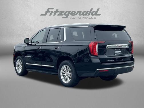 Onyx Black 2024 GMC Yukon SLT