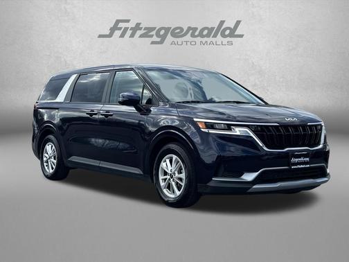 2024 Kia Carnival LX