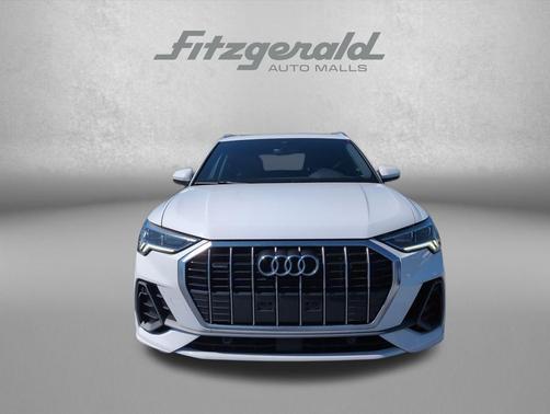 2025 Audi Q3 Premium 45 TFSI S line quattro Tiptronic