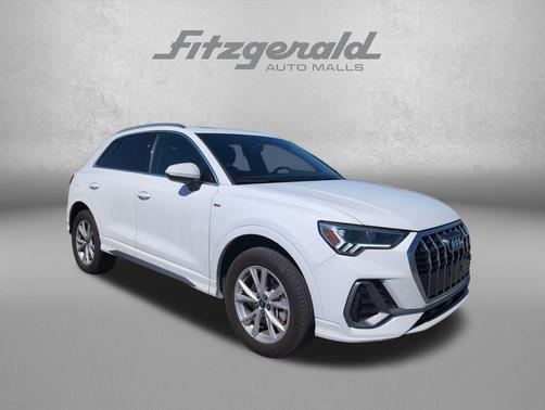 2025 Audi Q3 Premium 45 TFSI S line quattro Tiptronic