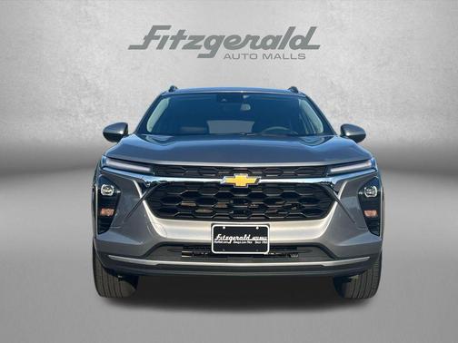 Sterling Gray Metallic 2025 Chevrolet Trax LT
