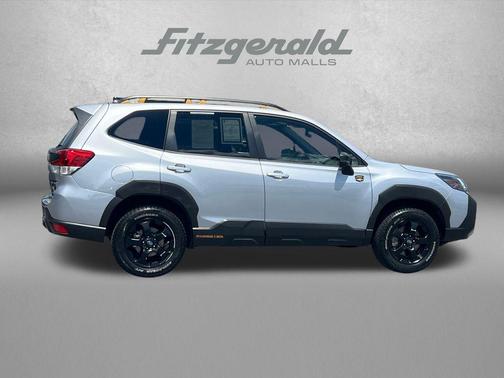 Ice Silver Metallic 2024 Subaru Forester Wilderness