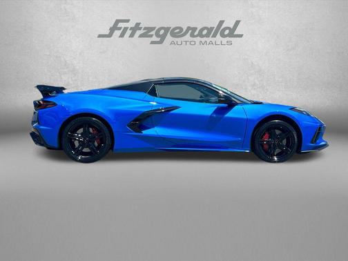 Riptide Blue Metallic 2026 Chevrolet Corvette Stingray w/2LT