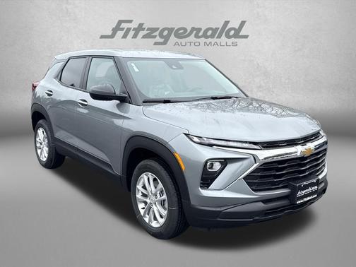 Sterling Gray Metallic 2026 Chevrolet Trailblazer LS