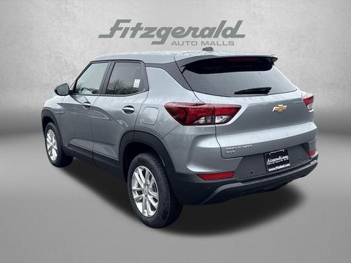 Sterling Gray Metallic 2026 Chevrolet Trailblazer LS