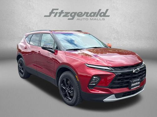 Radiant Red Tintcoat 2026 Chevrolet Blazer 2LT