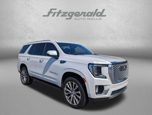 White Frost Tricoat 2021 GMC Yukon Denali
