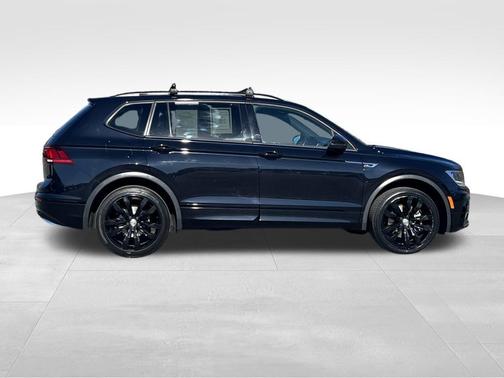 2021 Volkswagen Tiguan 2.0T SE R-Line Black 4MOTION
