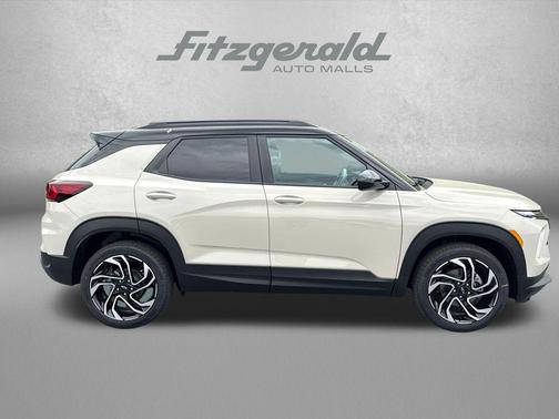 White Sands 2026 Chevrolet Trailblazer RS