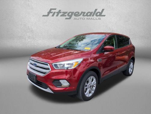 RUBY RED METALLIC TINTED CC 2019 Ford Escape SE