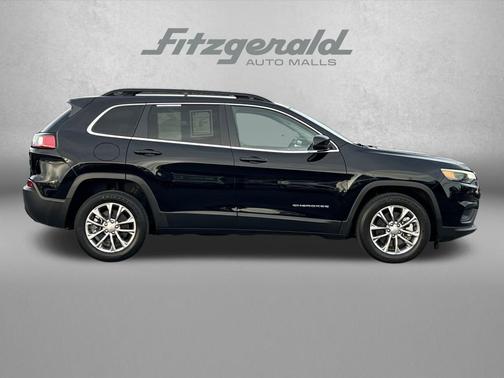 2022 Jeep Cherokee Latitude Lux