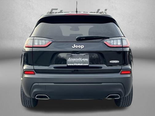 2022 Jeep Cherokee Latitude Lux