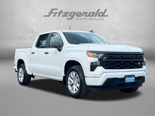 Summit White 2026 Chevrolet Silverado 1500 Custom