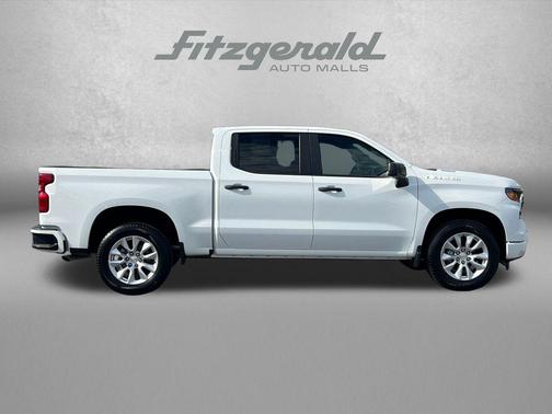 Summit White 2026 Chevrolet Silverado 1500 Custom