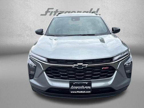 Sterling Gray Metallic 2026 Chevrolet Trax FWD 2RS