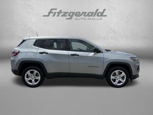 Billet Silver Metallic Clearcoat 2023 Jeep Compass Sport