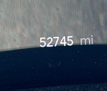 Brilliant Black Crystal Pearlcoat 2023 Chrysler Pacifica Touring L
