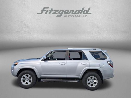 Classic Silver Metallic 2016 Toyota 4Runner SR5 Premium