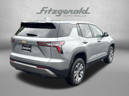 Sterling Gray Metallic 2026 Chevrolet Equinox 1LT