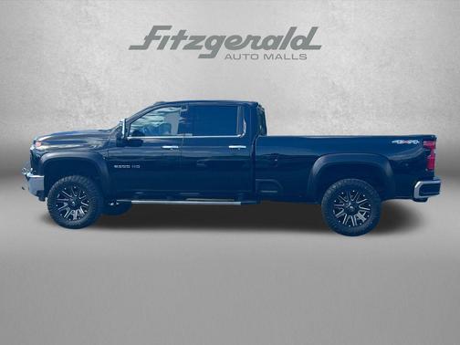 Black 2020 Chevrolet Silverado 2500 LTZ