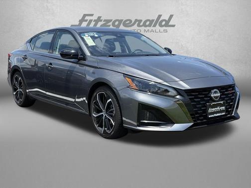 Gun Metallic 2024 Nissan Altima SR FWD